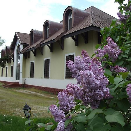 Aranyhid Hotel Balatonboglár Exterior foto