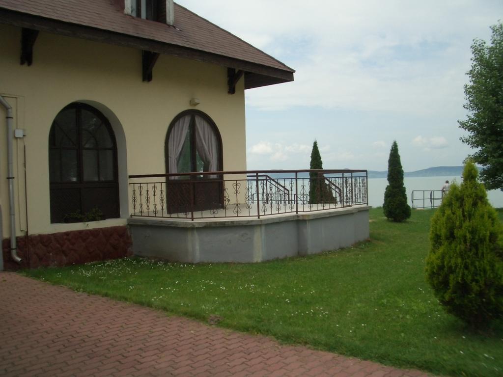 Aranyhid Hotel Balatonboglár Exterior foto