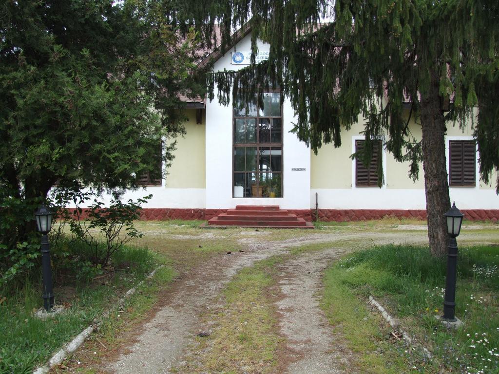 Aranyhid Hotel Balatonboglár Exterior foto