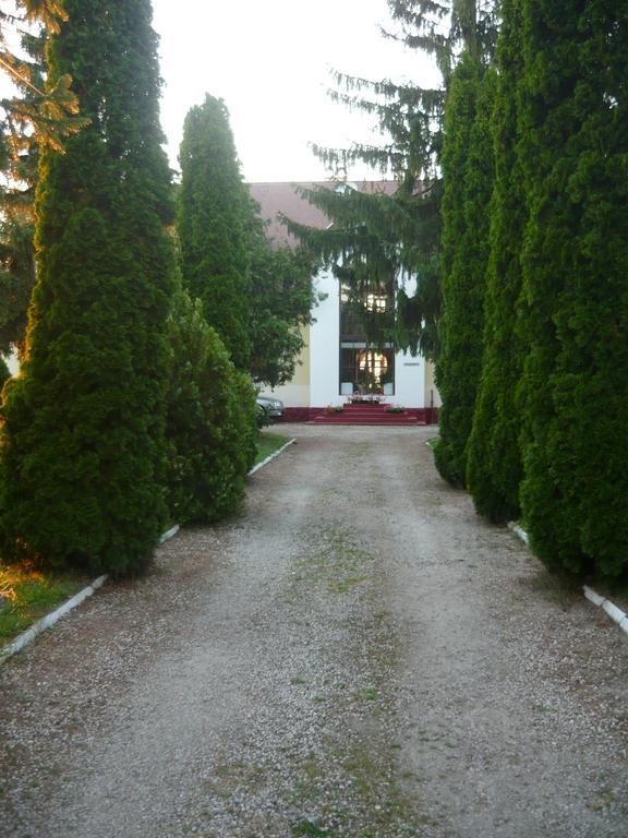 Aranyhid Hotel Balatonboglár Exterior foto