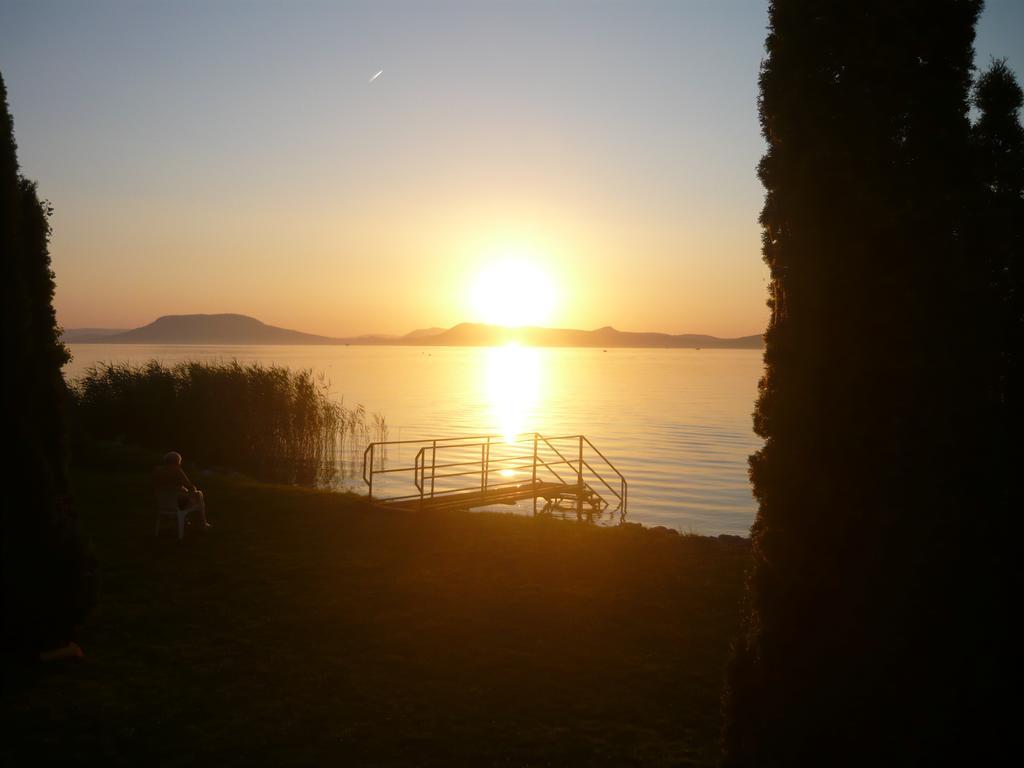 Aranyhid Hotel Balatonboglár Exterior foto